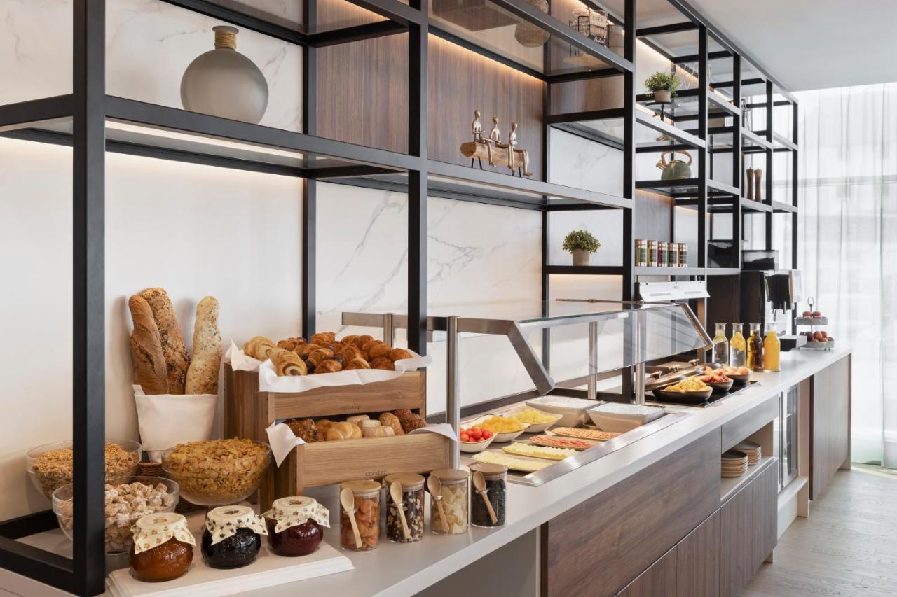 By Marriott East 4* Wien