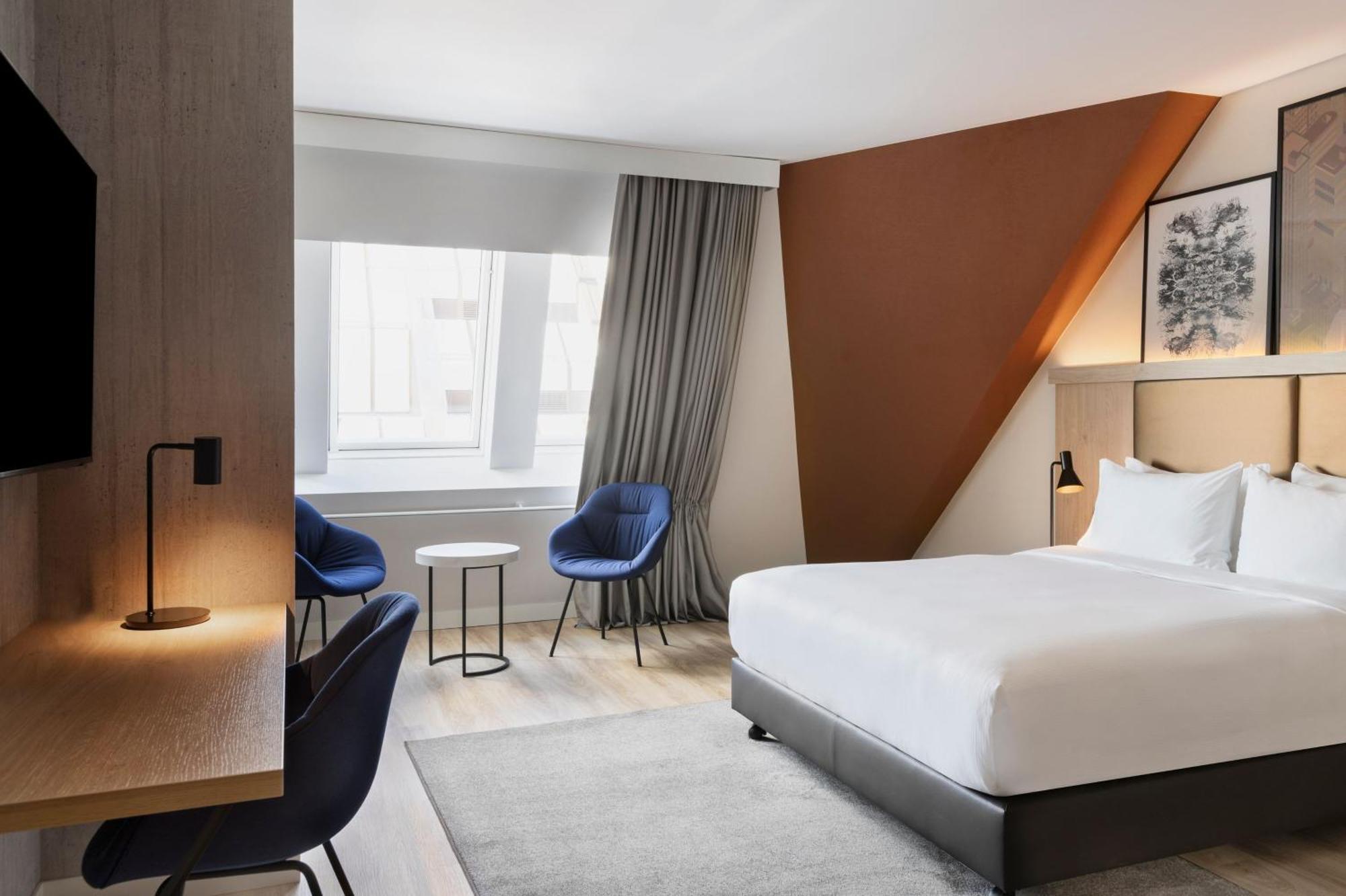 By Marriott East Wien
